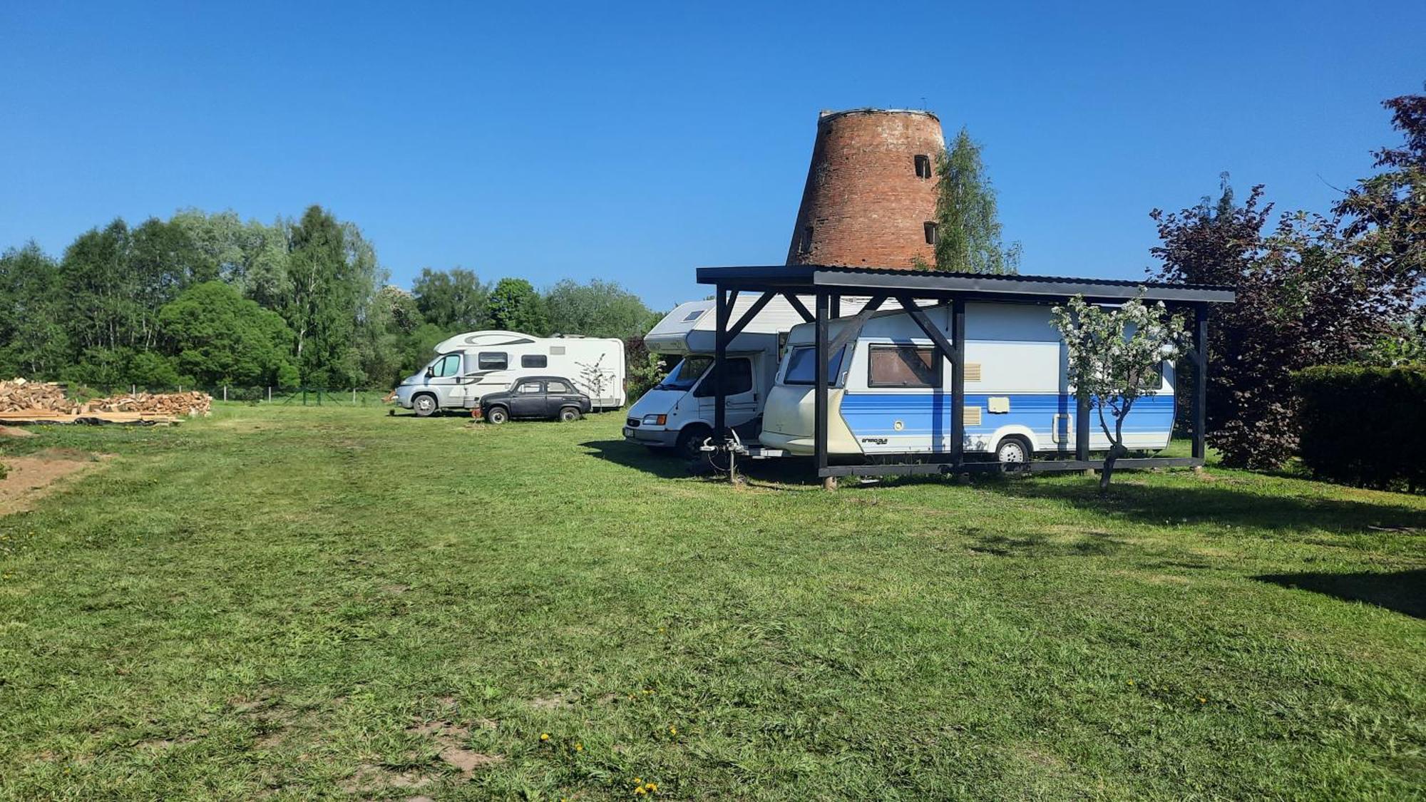 Camping Prie Maluno Zagare Zewnętrze zdjęcie